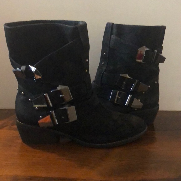 B makowsky suede calf boots! Worn once! - Picture 2 of 5